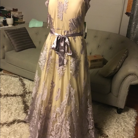 Prom dress NWT - Picture 13 of 15